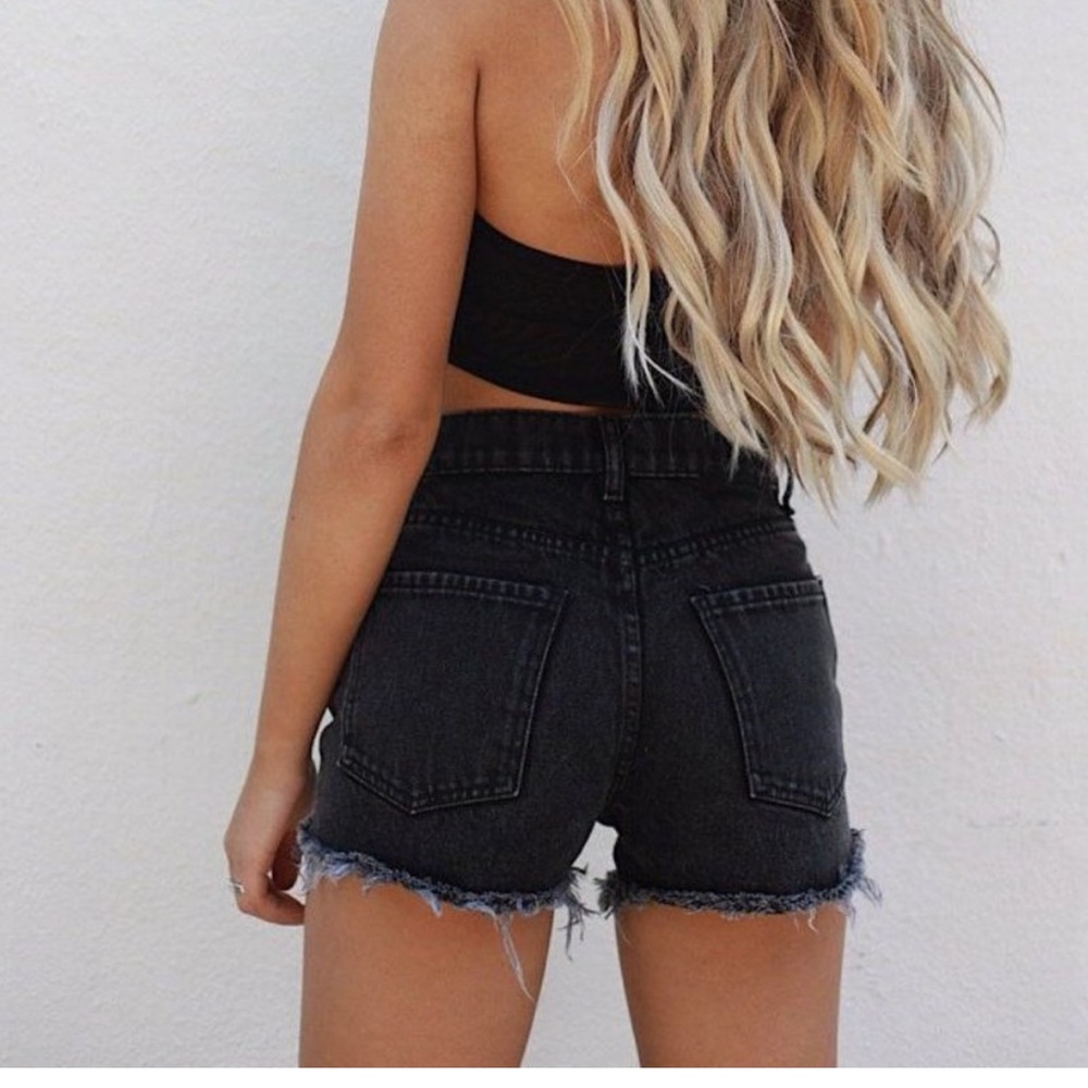 Revice Malibu Black Cutoff Denim Shorts Distressed High Rise Size 25
